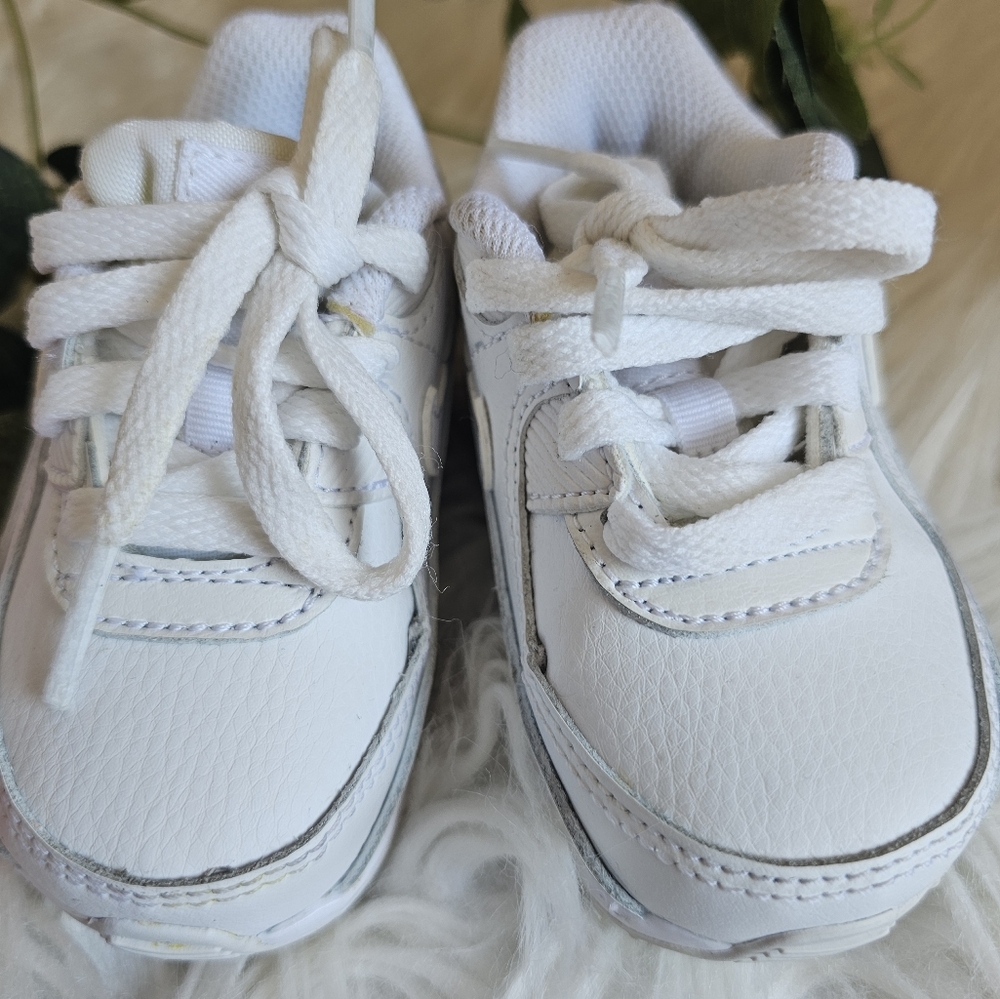 Nike Infant Shoes Bundle - Picture 5 of 9